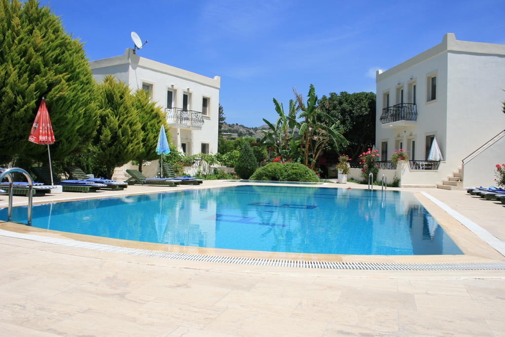 Paradise Garden Gumusluk Evleri Aparthotel Екстериор снимка