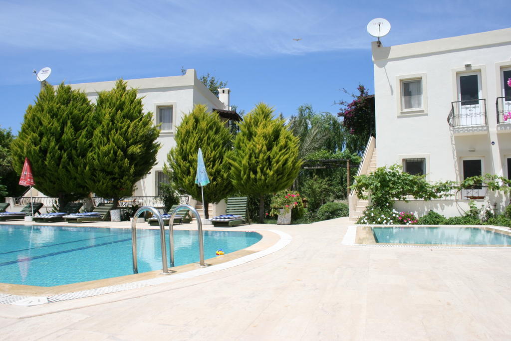 Paradise Garden Gumusluk Evleri Aparthotel Екстериор снимка