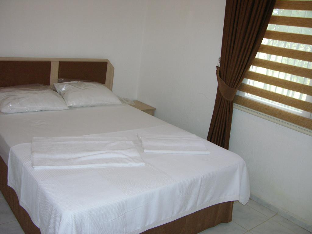 Paradise Garden Gumusluk Evleri Aparthotel Екстериор снимка