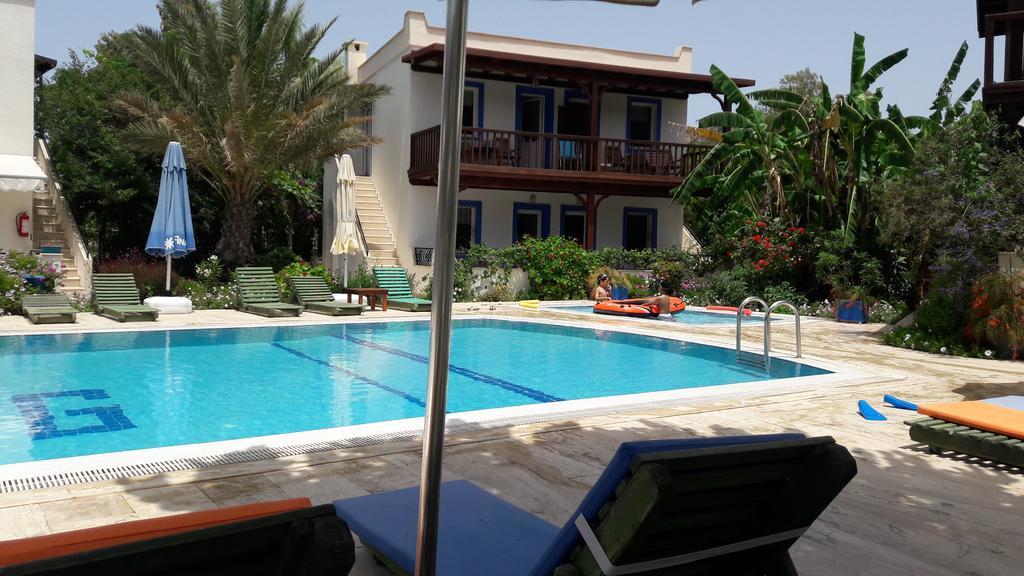 Paradise Garden Gumusluk Evleri Aparthotel Екстериор снимка